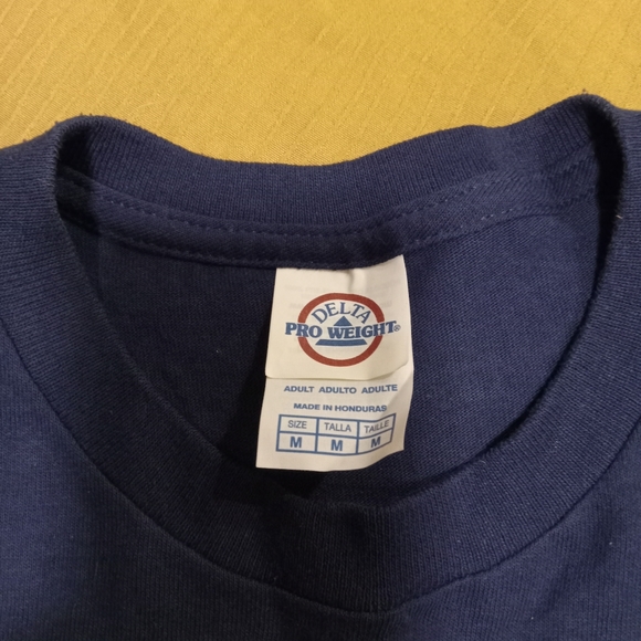 EUC Left-handed T-shirt - Picture 3 of 3